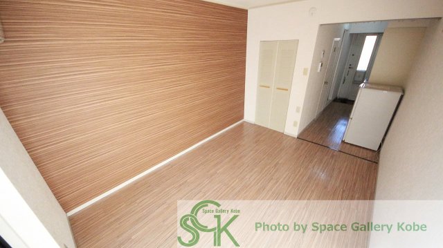 キャンパス本多聞の居間写真