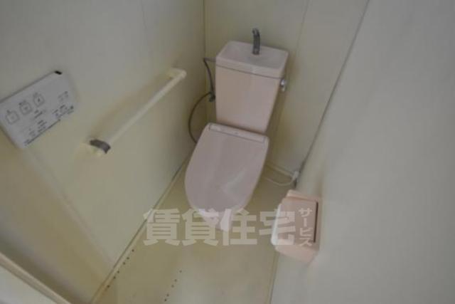 別府貸家2丁目4-7のトイレ写真