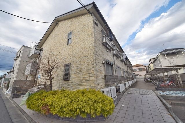 建物外観　閑静な住宅街にあります
