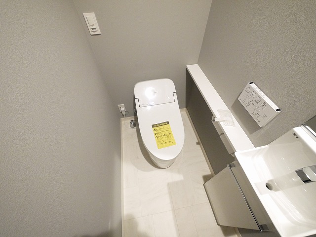トイレ　落ち着いたトイレです
