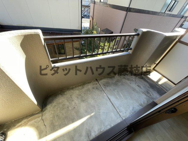 ＪＲ東海道本線 島田駅 バス乗車時間：26分 最寄りバス停で下車 徒歩3分 3階建 築30年の内装写真