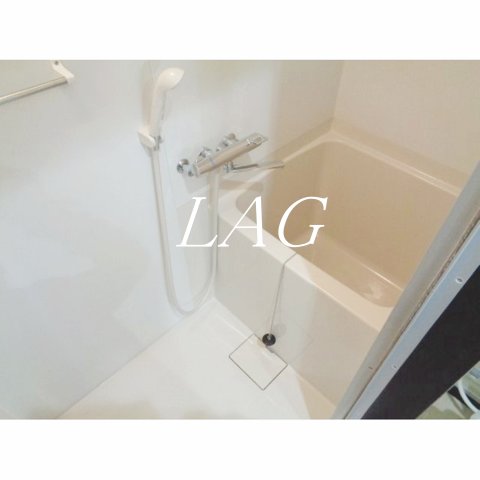 バス・シャワールーム　お風呂です。