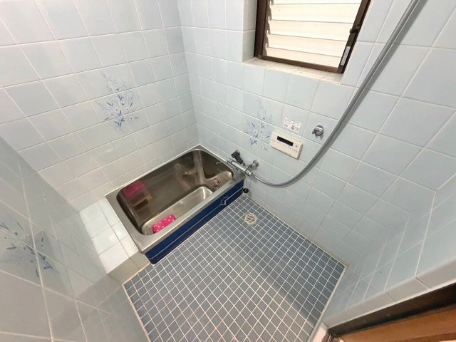 南恵我之荘3丁目貸家の風呂写真