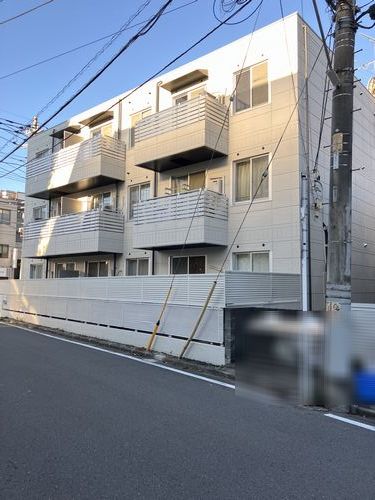 フィールド高津