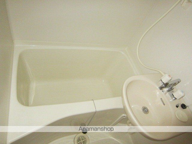レオパレスウエストTOKUMAの風呂写真