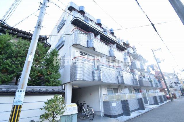 ロータリーマンション稲田の外観写真