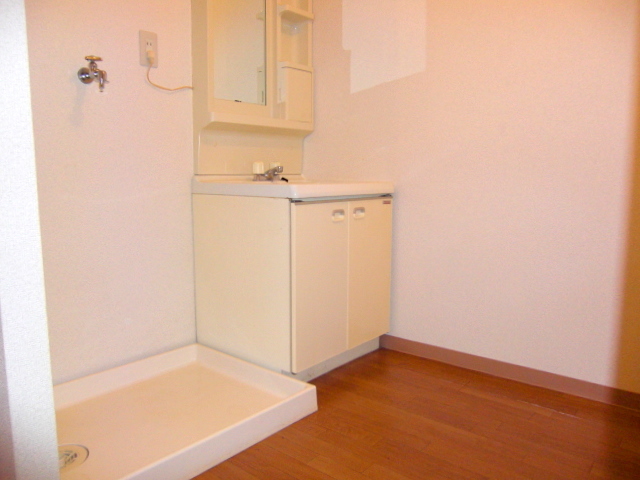 洗面設備　室内洗濯機置場