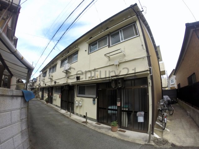 兵庫県伊丹市松ケ丘４（アパート）の賃貸物件の外観