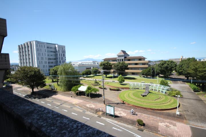 大学・短大　南九州大学（大学・短大）まで1762m