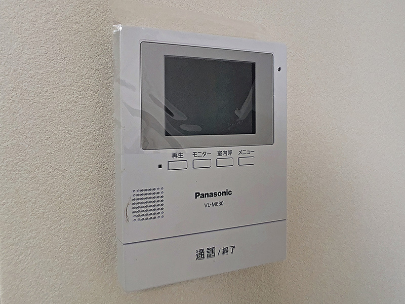 セキュリティ　モニター付きインターホン