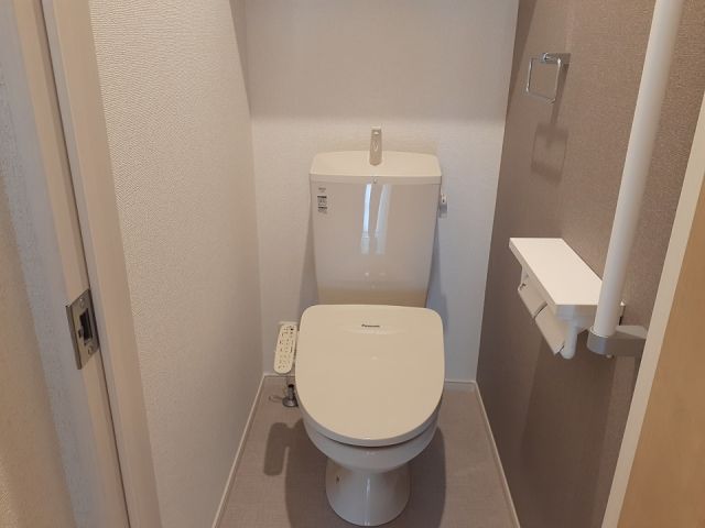 【リバーウインド岩下Ｂのトイレ】
