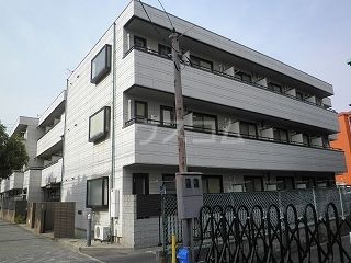 名古屋市中川区上高畑のマンションの建物外観