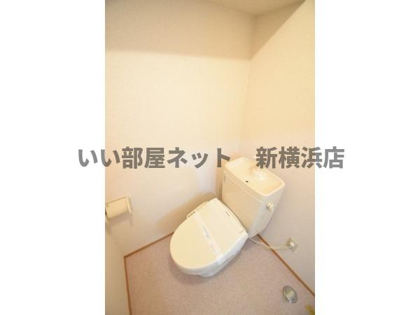 【相模原市緑区西橋本のアパートのトイレ】