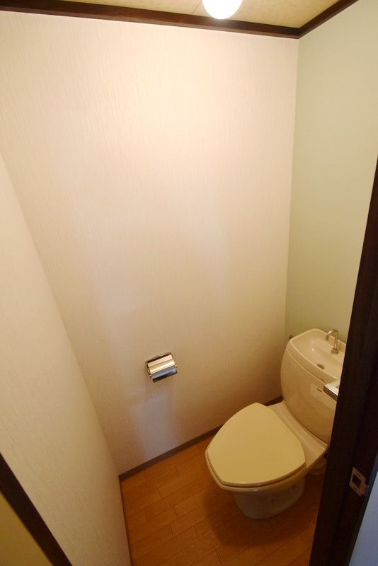 トイレ　トイレ