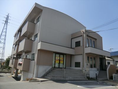 【セイント・サチの建物外観】