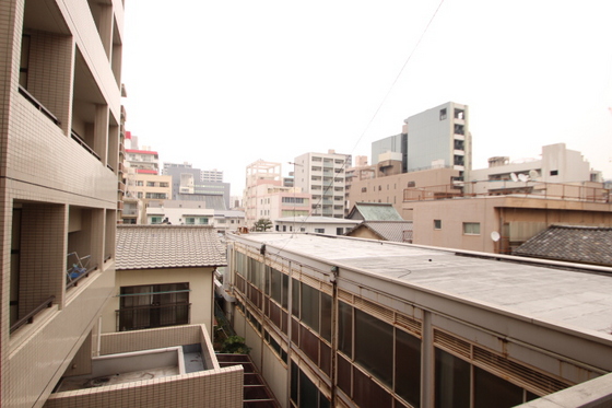 【広島市中区小町のマンションの眺望】