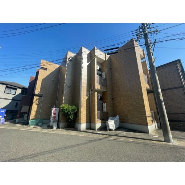 【napio上小田井の建物外観】