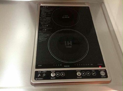 キッチン　電気コンロ