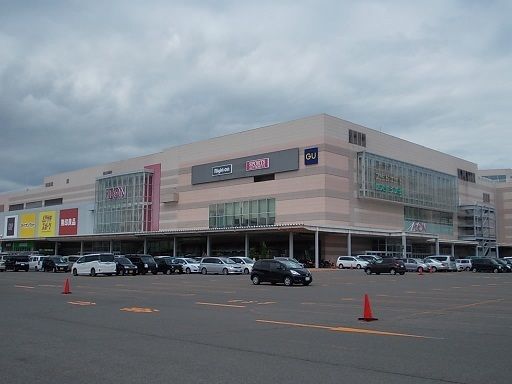 【旭川市北門町のマンションのショッピングセンター】