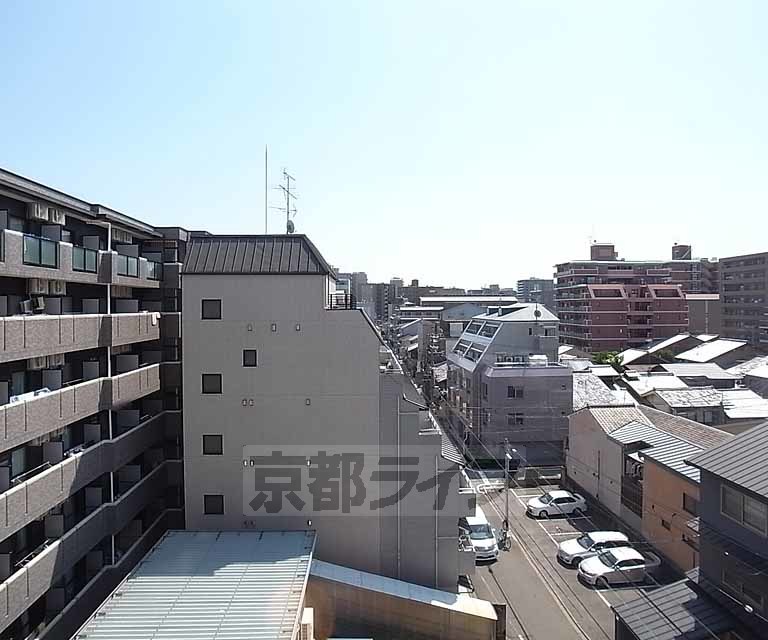 【京都市中京区猩々町のマンションの眺望】