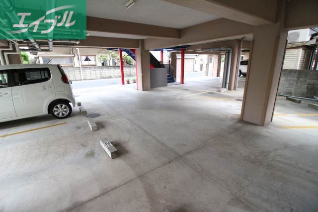 駐車場　駐車場※同タイプのお部屋の写真です