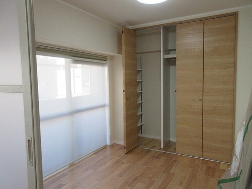 バルコニー　陽当たり良好なバルコニーです♪