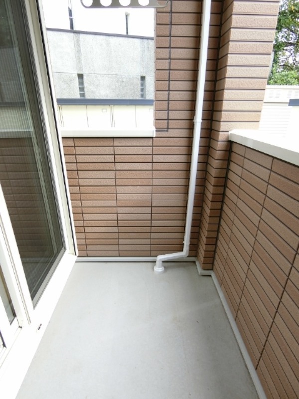 バルコニー　図面と現状に相違がある場合には現状を優先