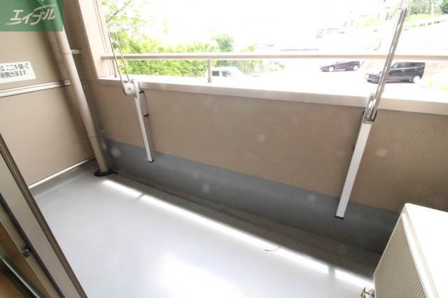 バルコニー　別のお部屋の写真です。実際とは異なります。