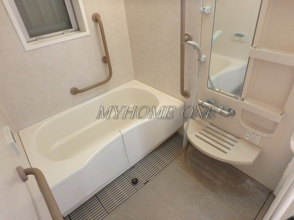 バス・シャワールーム　バス