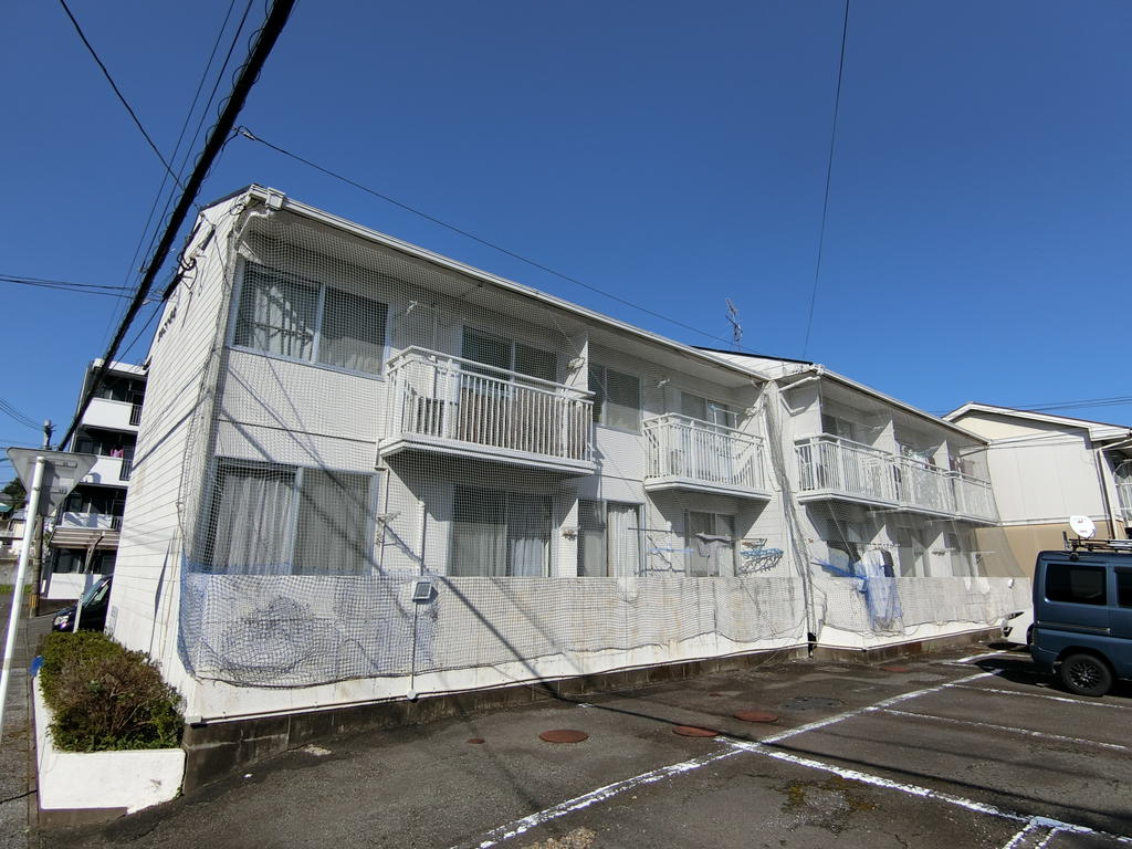 建物外観　白を基調にした外観★