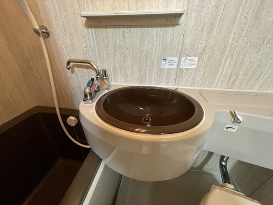 洗面設備　※別部屋の写真です