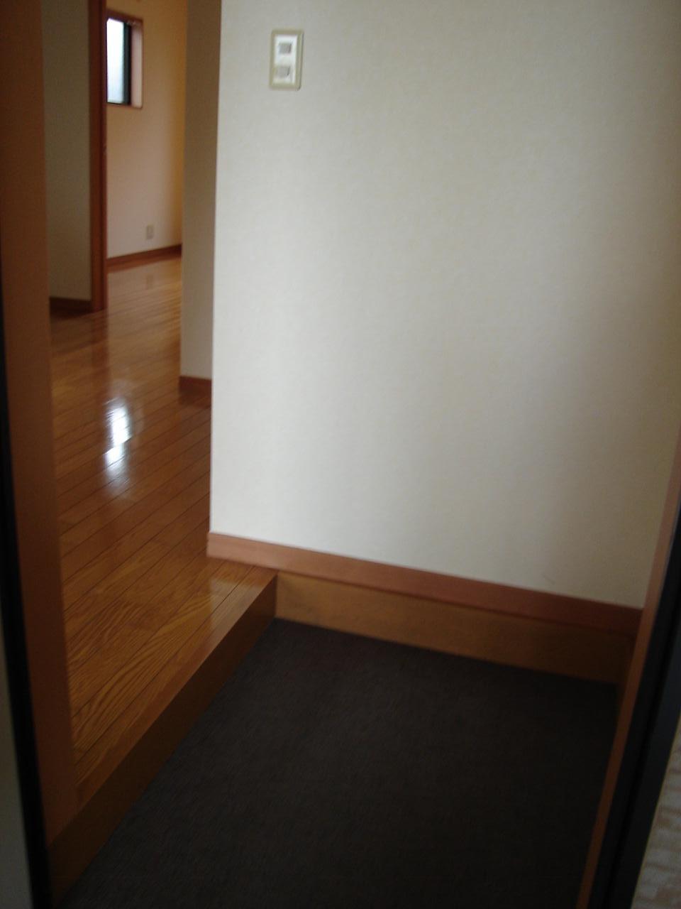 パークサイド北陸の玄関写真