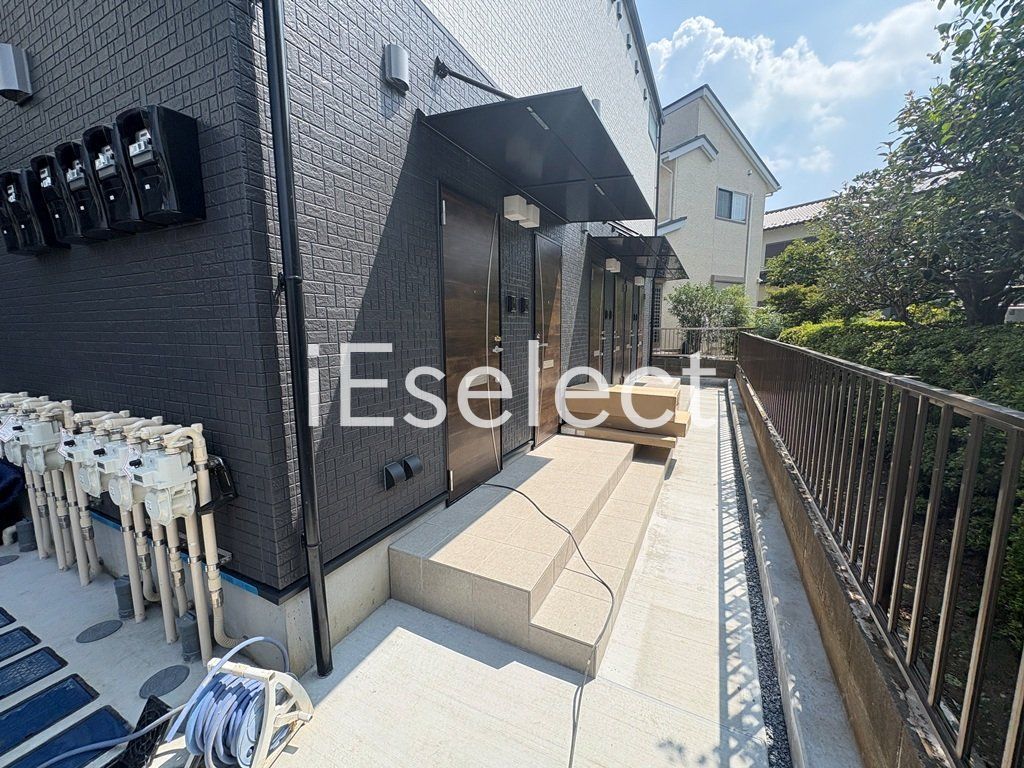 エントランス　お部屋へはこちらから