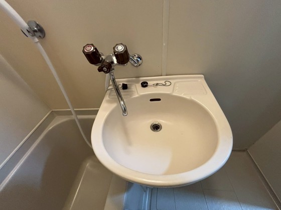 洗面設備　※別部屋の写真です