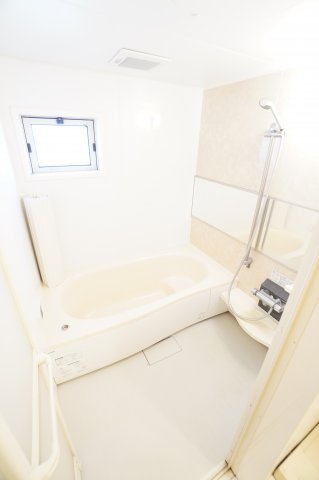 バス・シャワールーム　※同物件・同タイプの写真です。