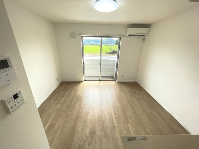 その他部屋・スペース　落ち着いて過ごせるお部屋なので、寝室にいかがでしょうか