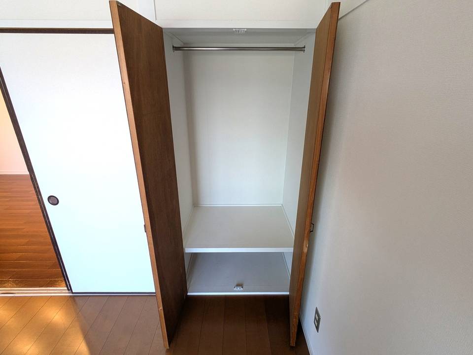 収納　クローゼット