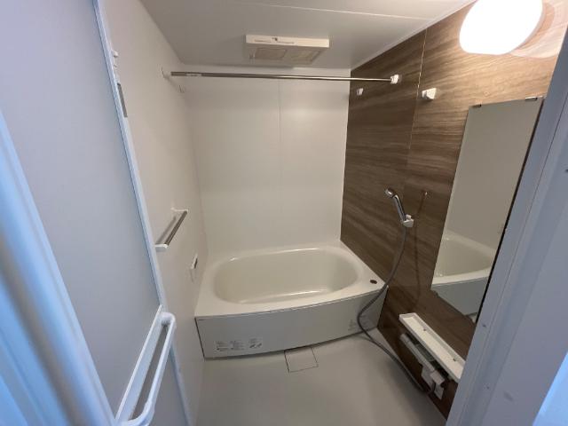 バス・シャワールーム　バス（イメージ）