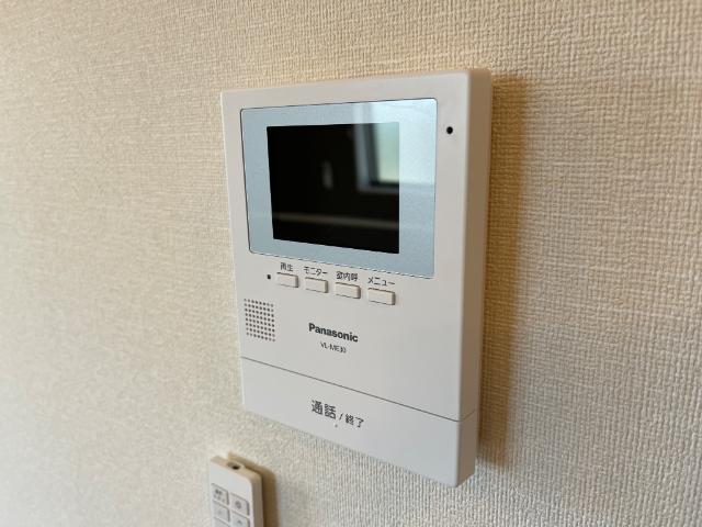 セキュリティ　カメラ付インターホン（イメージ）