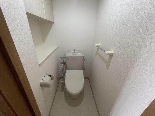 トイレ　トイレ：現状回復工事後の写真（2025年6月）     （2