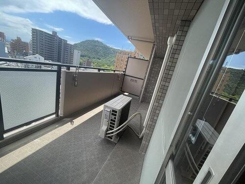 バルコニー　バルコニー：現状回復工事後の写真（2025年6月）