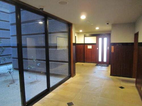 ロビー　ロビー：前回募集時/2023年1月の写真     （2023