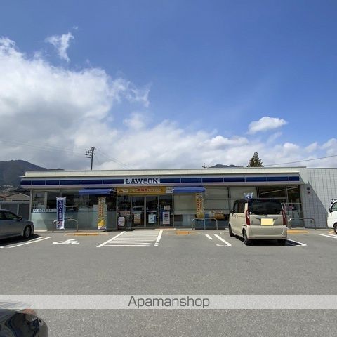 コンビニ　ローソン　飯田上殿岡店（コンビニ）まで53m