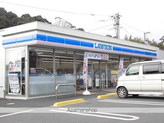 コンビニ　ローソン日吉台店（コンビニ）まで100m