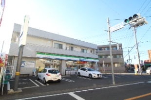 コンビニ　ファミリーマート 調布上ノ原店（コンビニ）まで322m
