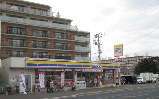 コンビニ　ミニストップ前原西６丁目店（コンビニ）まで400m