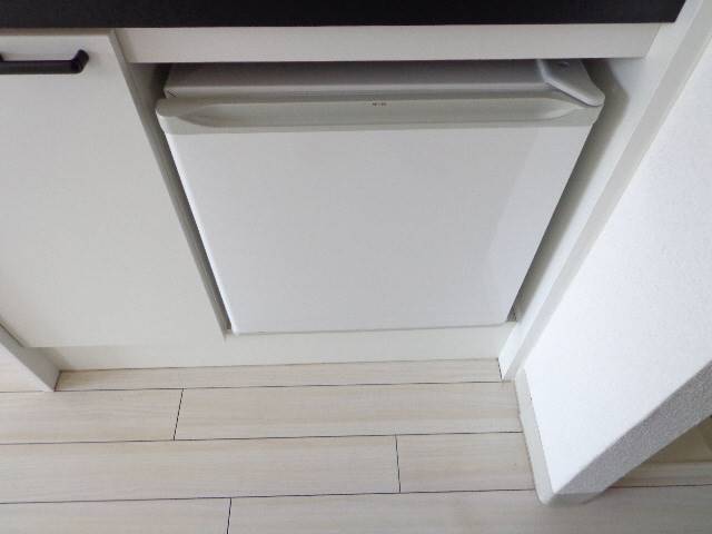 その他設備　小型冷蔵庫