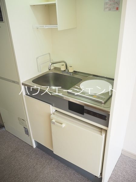 キッチン　IHコンロ付きです※参考画像