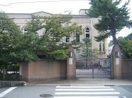 中学校　私立灘中学校（中学校）まで772m