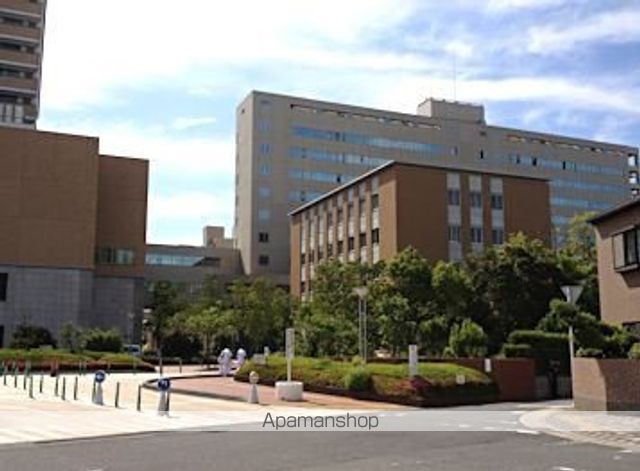 大学・短大　和歌山県立医科大学（大学・短大）まで750m